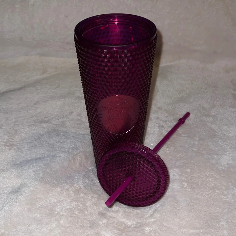 NWT Starbucks 2022 Winter Bling Berry Iridescent Shiny Studded Tumbler 24 OZ